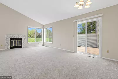 1421 Granada Trail N, Oakdale, MN 55128 - Photo 2