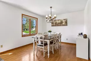 321 Dunbar Way, Mahtomedi, MN 55115 - Photo 12
