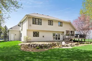 321 Dunbar Way, Mahtomedi, MN 55115 - Photo 54