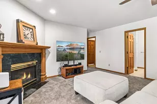 321 Dunbar Way, Mahtomedi, MN 55115 - Photo 26