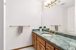 321 Dunbar Way, Mahtomedi, MN 55115 - Photo 28
