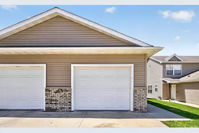 2067 26th Avenue NW, Rochester, MN 55901 - Photo 2