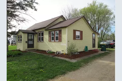 507 Fir Avenue NW, Montgomery, MN 56069 - Photo 2