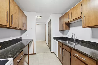 175 County Road B2 E #203, Little Canada, MN 55117 - Photo 2