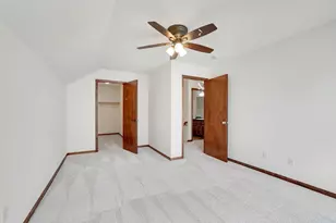 7018 15th St N, Oakdale, MN 55128 - Photo 32