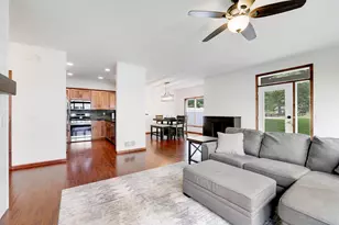 7018 15th St N, Oakdale, MN 55128 - Photo 10