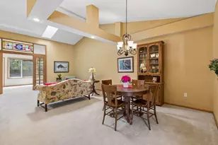10861 Lexington Dr, Eden Prairie, MN 55344 - Photo 4