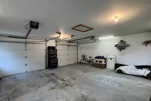 906 Willow Ave, Marshall, MN 56258 - Photo 24