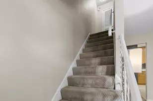 1241 Wagon Wheel Rd, Hopkins, MN 55343 - Photo 18