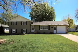 807 N Renville St, Winthrop, MN 55396 - Photo 4