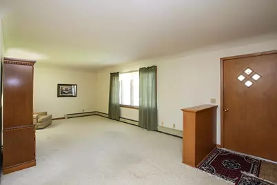 807 N Renville Street, Winthrop, MN 55396 - Photo 8
