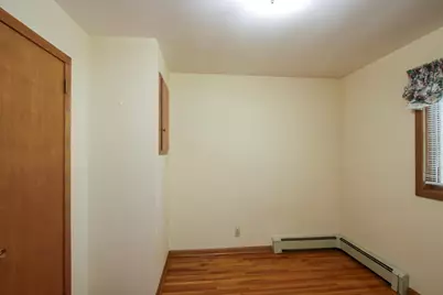 807 N Renville Street, Winthrop, MN 55396 - Photo 18