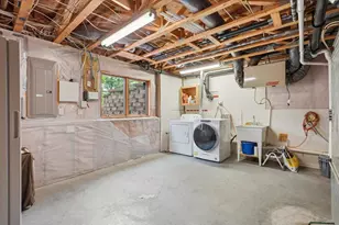 987 Parkview Ln, Hudson, WI 54016 - Photo 16