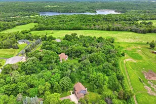 987 Parkview Ln, Hudson, WI 54016 - Photo 28
