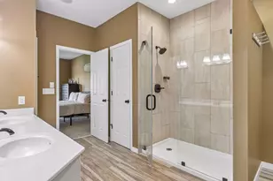 470 Holly Ln N, Oakdale, MN 55128 - Photo 20