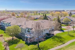 470 Holly Ln N, Oakdale, MN 55128 - Photo 4