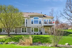 470 Holly Ln N, Oakdale, MN 55128 - Photo 42