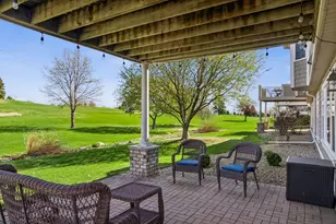 470 Holly Ln N, Oakdale, MN 55128 - Photo 40