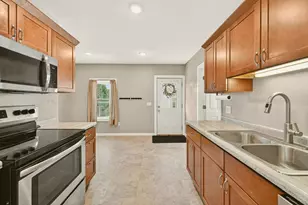 659 W 4th St, Winona, MN 55987 - Photo 12