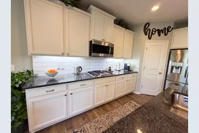 15220 Edgewood Avenue, Savage, MN 55378 - Photo 8