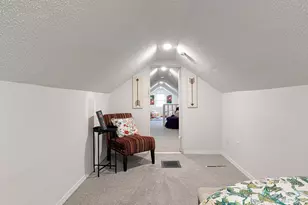 991 Minnehaha Ave W, Saint Paul, MN 55104 - Photo 28