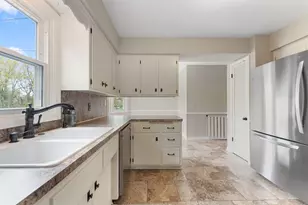 10 Western Terrace, Golden Valley, MN 55426 - Photo 16
