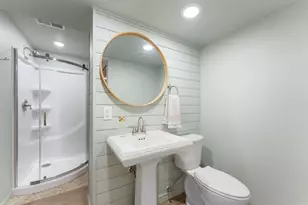 10 Western Terrace, Golden Valley, MN 55426 - Photo 24