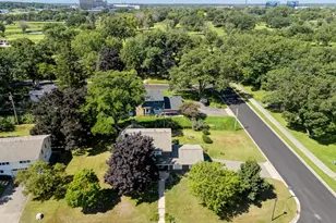 10 Western Terrace, Golden Valley, MN 55426 - Photo 6