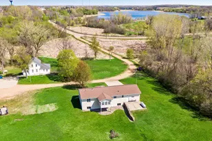 505 3rd Ave SE, Norwood Young America, MN 55397 - Photo 2