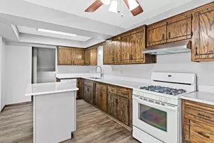 7211 Perry Ct E, Brooklyn Center, MN 55429 - Photo 4