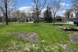 129 Nelson Street E, Litchfield, MN 55355 - Photo 46