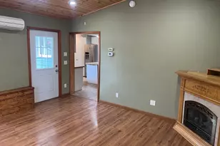 129 Nelson Street E, Litchfield, MN 55355 - Photo 12