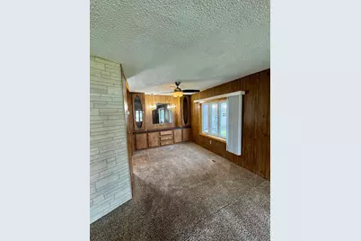 502 3rd Street NE, Roseau, MN 56751 - Photo 6