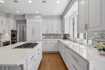 20150 Sweetwater Curve, Shorewood, MN 55331 - Photo 12