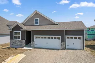 1513 Clover Preserve Wy, Chaska, MN 55318 - Photo 20