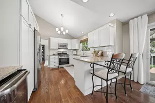 313 Chancery Ln, Mankato, MN 56001 - Photo 16
