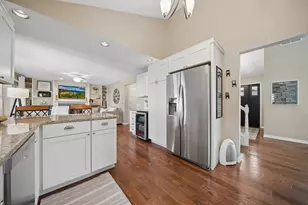 313 Chancery Ln, Mankato, MN 56001 - Photo 14