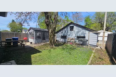 1827 Maryland Avenue E, Saint Paul, MN 55119 - Photo 18