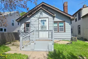 1827 Maryland Ave E, Saint Paul, MN 55119 - Photo 2