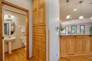 9950 Lee Dr, Eden Prairie, MN 55347 - Photo 20