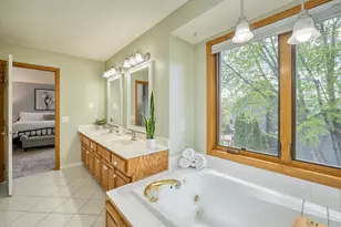 9950 Lee Dr, Eden Prairie, MN 55347 - Photo 34