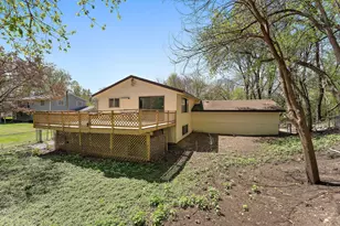 4935 Woodland Rd, Minnetonka, MN 55345 - Photo 10