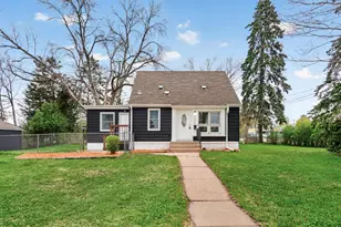 1475 Ivy Ave E, North Saint Paul, MN 55106 - Photo 2