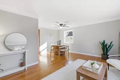 1031 Burgess Street, Saint Paul, MN 55103 - Photo 2