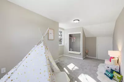 1031 Burgess Street, Saint Paul, MN 55103 - Photo 16