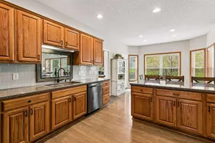 20921 Illinois Path, Lakeville, MN 55044 - Photo 18