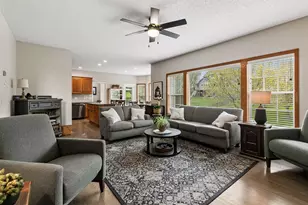 20921 Illinois Path, Lakeville, MN 55044 - Photo 14