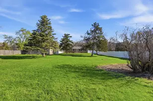 205 1st Ave NW, New London, MN 56273 - Photo 12