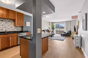 401 S 1st St, Minneapolis, MN 55401 - Photo 16