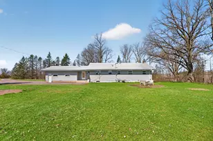 23736 Contrast Rd, Pine City, MN 55063 - Photo 16